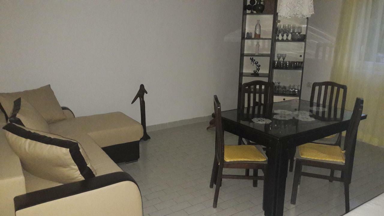 Apartman Karlo Apartment Нови Винодолски Екстериор снимка